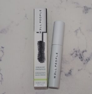 Well People Expressionist Volumizing Mascara Black Travel Size .08 Oz